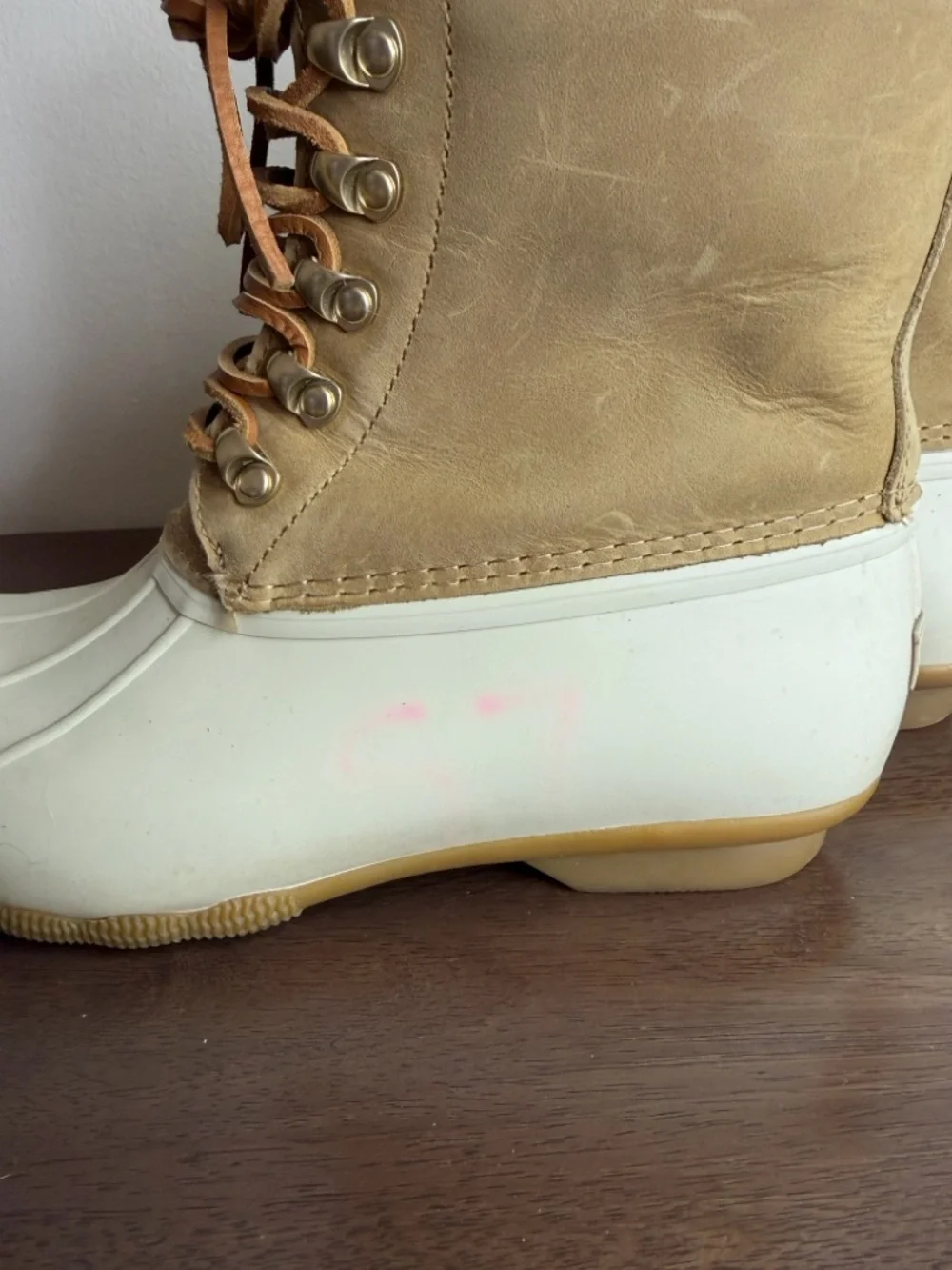 Sperry Saltwater Ivory Leather Tall Duck Boots Sz 9.5 Womens